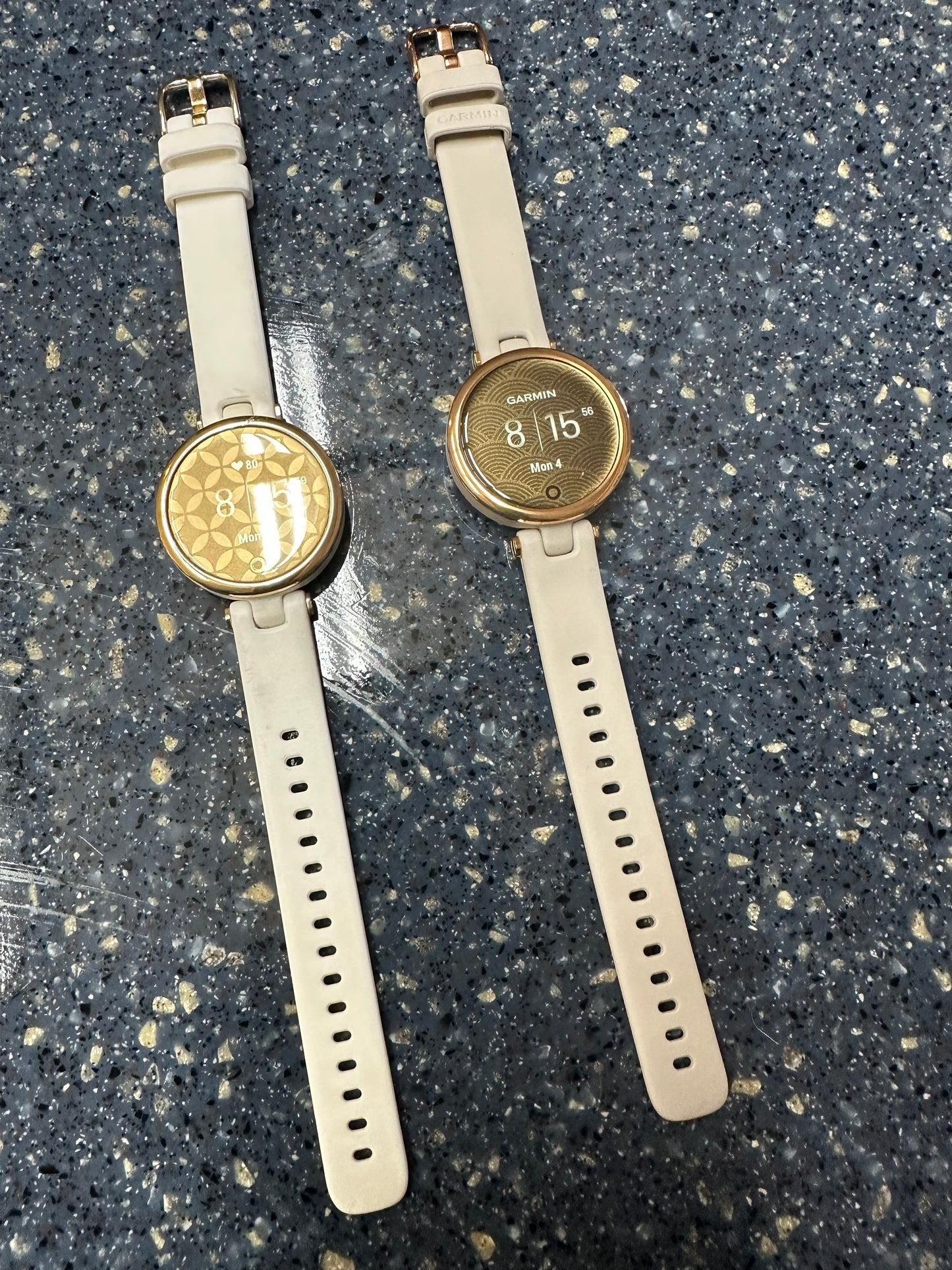 Super! Garmin Lily Watch New Battery Golf GPS Gray or White - Tested
